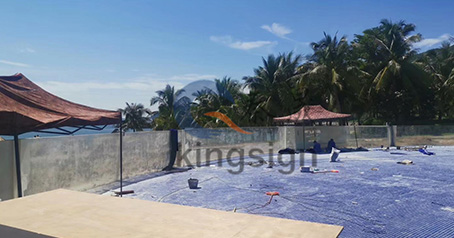 Kolam renang luar ruangan Sanya.